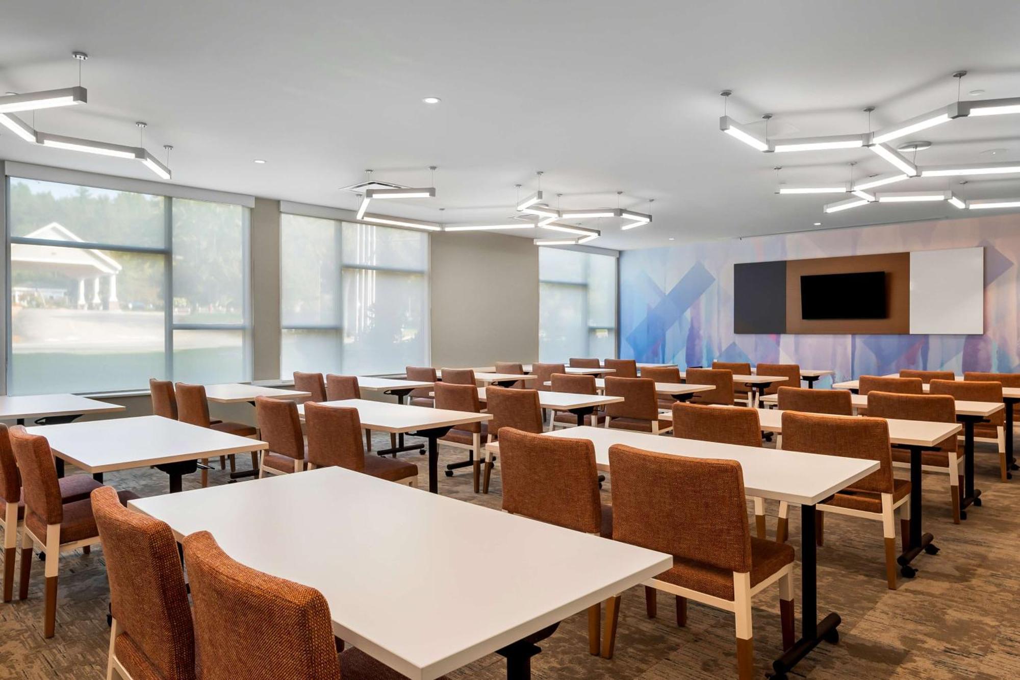 Hilton Garden Inn North Conway Exterior photo