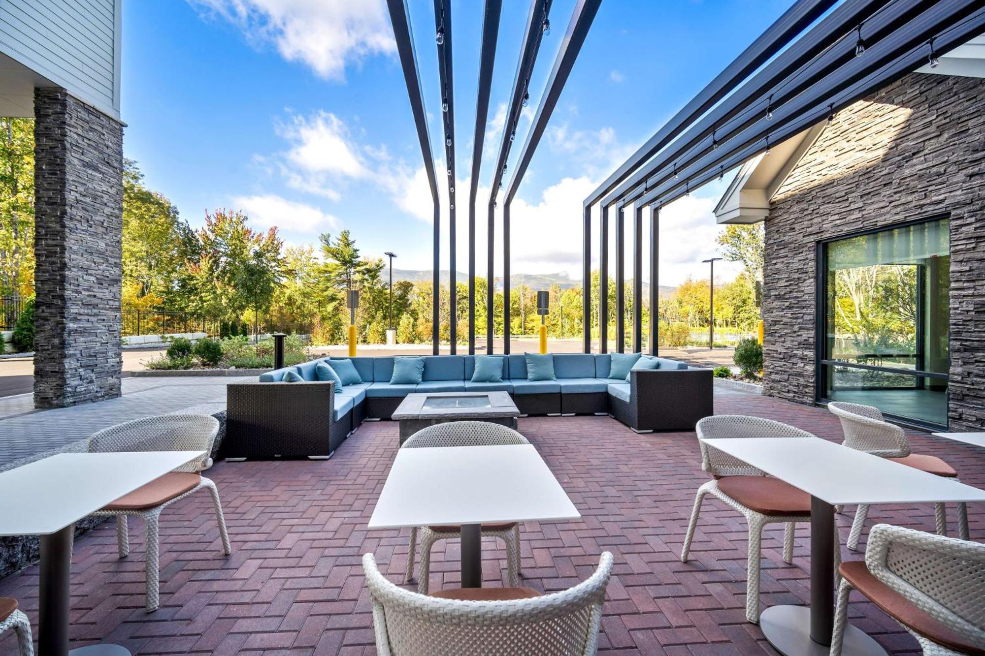 Hilton Garden Inn North Conway Exterior photo
