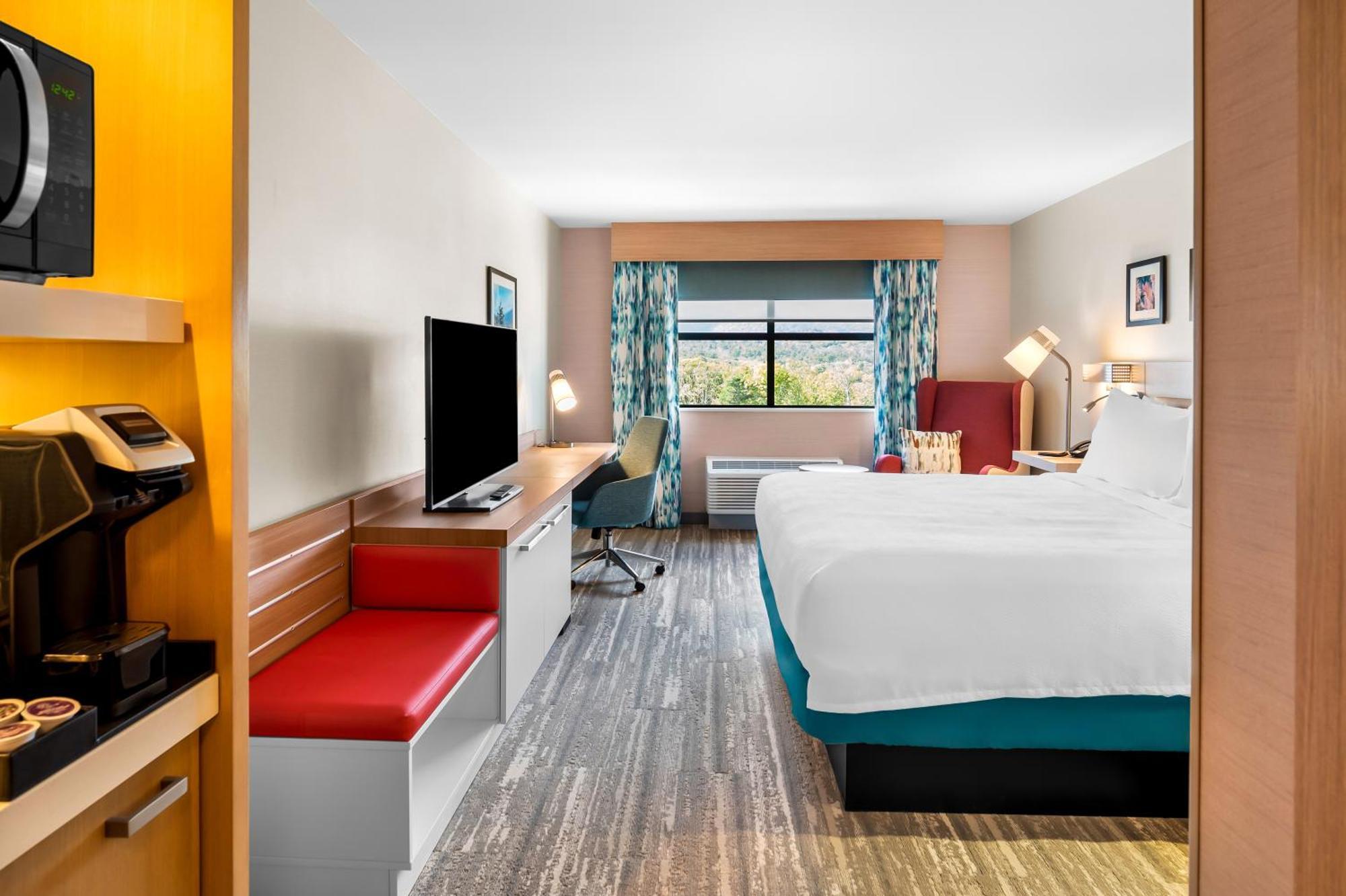 Hilton Garden Inn North Conway Exterior photo